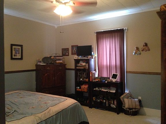 5th image of 332 Euclid St