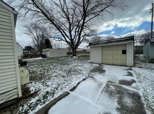 18417 Puritas Ave, Cleveland, OH 44135