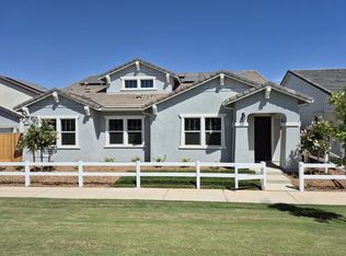 332 Peters Ln S, Madera, CA 93636