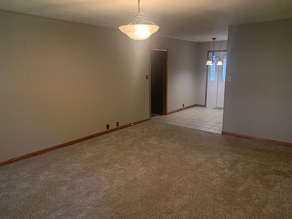 4th image of 305 Kegler St