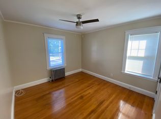 121 Butler Rd APT 1, Quincy, MA 02169
