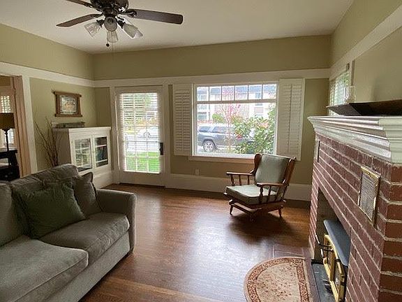 4th image of 3954 K St