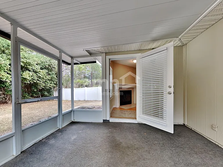3120 Litchfield Dr — Photo 17