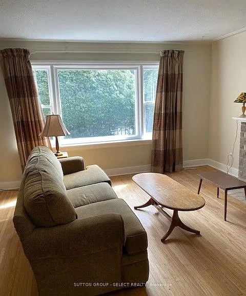 372 Cedar Ave — Photo 10