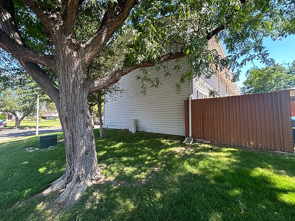 2nd image of 1921 S Oswego Way