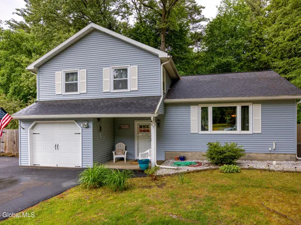 67 Wineberry Lane, Malta, NY 12020