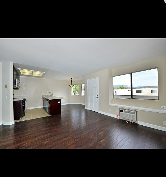 1st image of 12616 Lakeshore Dr APT 48