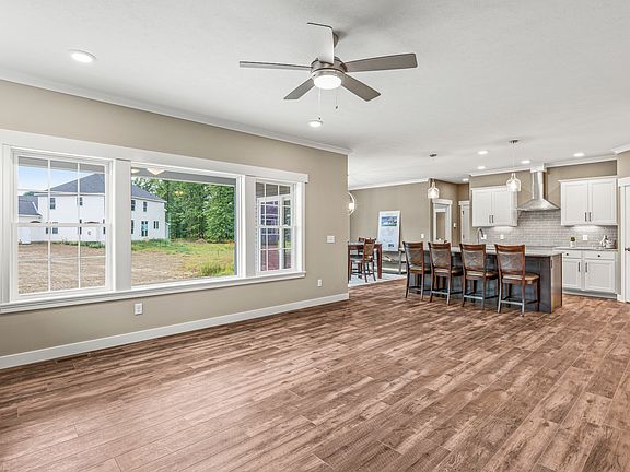 5th image of 5296 Highland Way