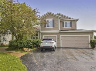1038 Wrens Gate, Mundelein, IL 60060