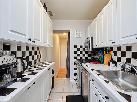 1255-Queen-St-NE-4-21-04-16-29586_04192021