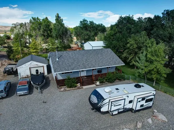 847 Natrona St, Ralston, WY 82440