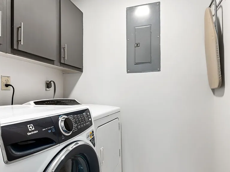 Washer/Dryer