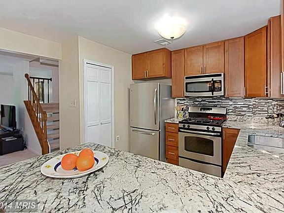 5th image of 7829 Mount Woodley Pl