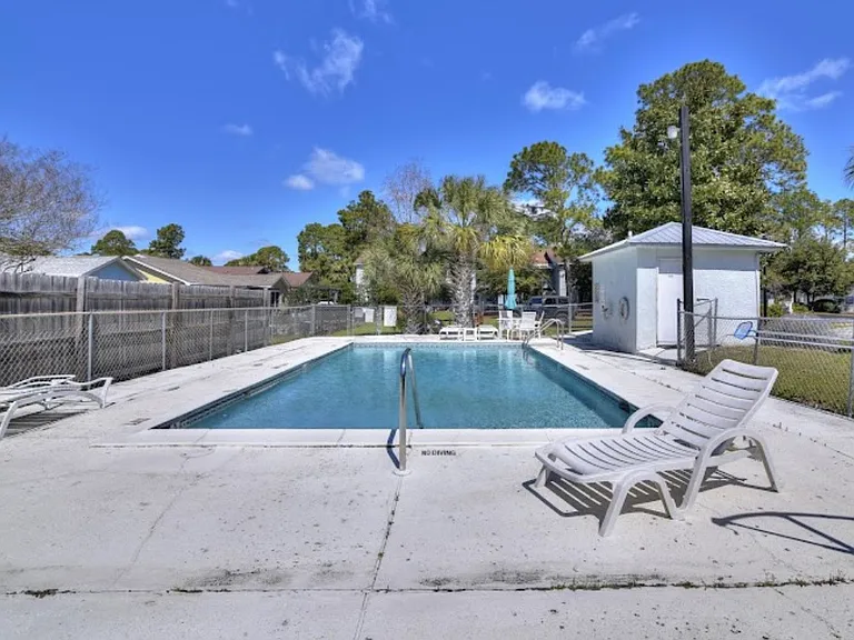 6508 Harbour Blvd — Photo 5
