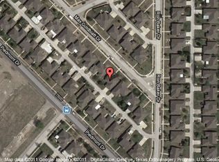2613 Max Goldblatt Dr, Dallas, TX 75227