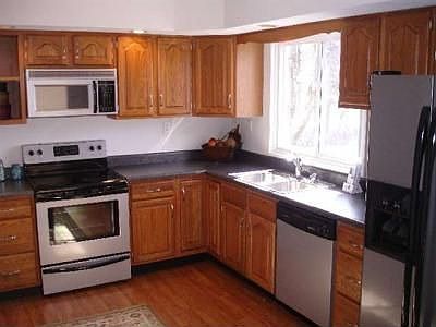 3rd image of 3613 Woods Dr