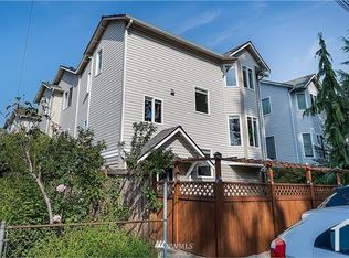 11517 28th Ave NE APT A, Seattle, WA 98125