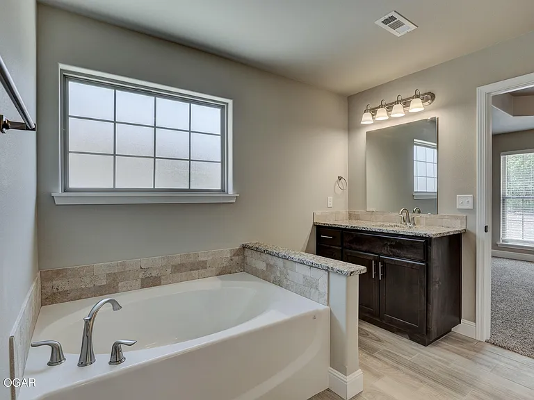 2632 S Lois Ln — Photo 18