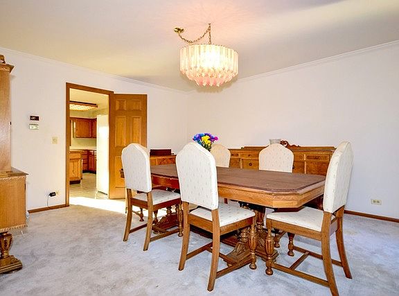 5th image of 5N570 Chambellan Ln
