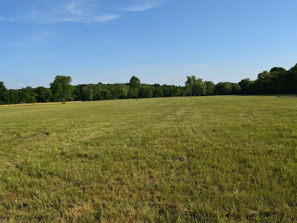1st image of 2061 Wilson Pike Lot 2