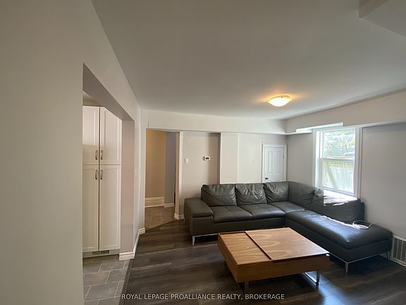 3rd image of 93 Linton St