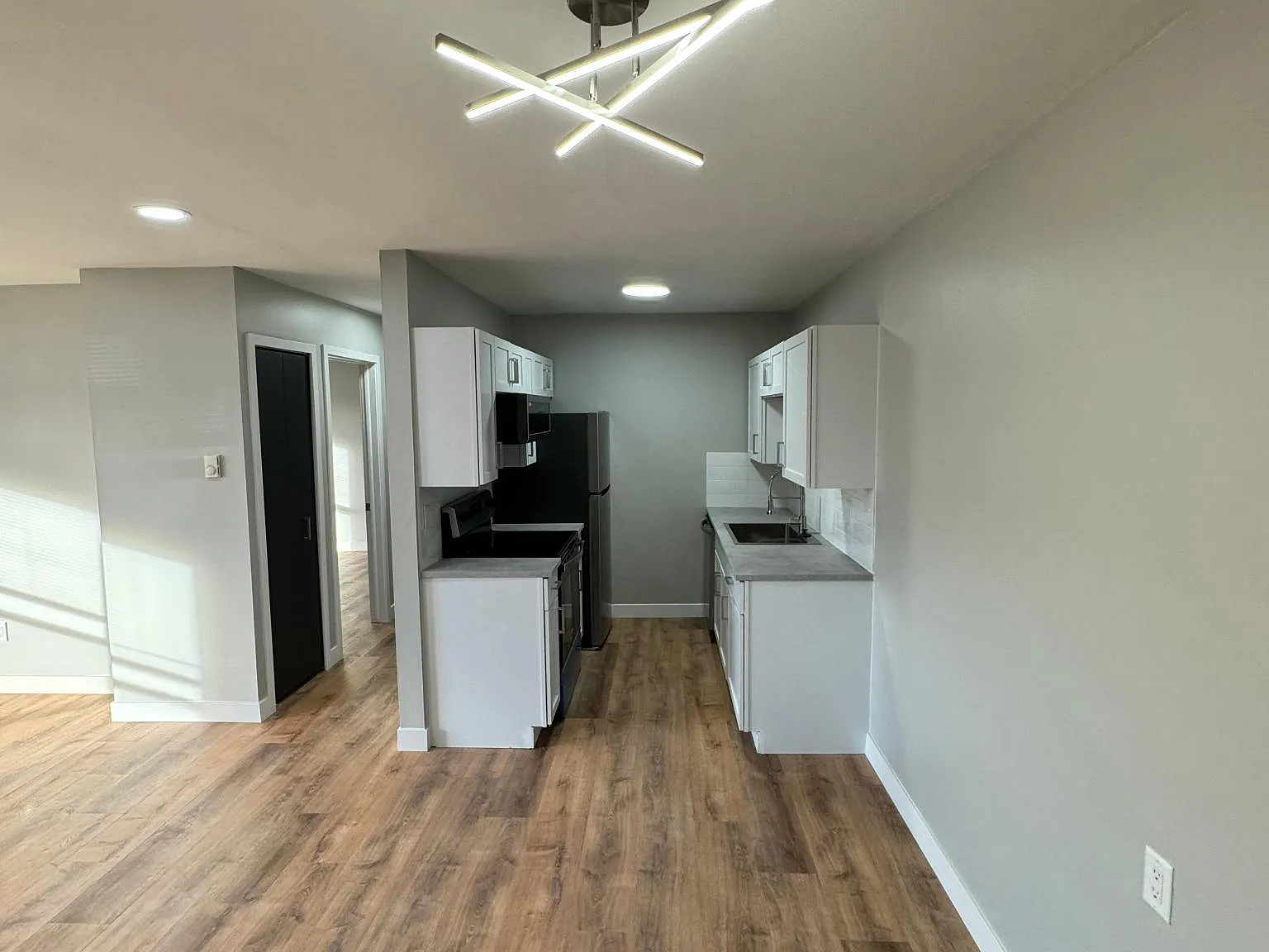 2614 Lovington Dr — Photo 3