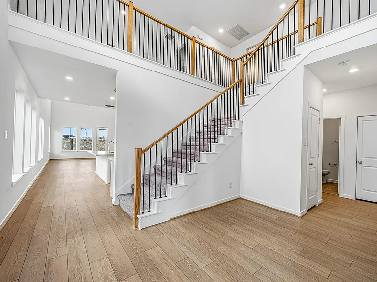 22135 Rangemore Dr — Photo 6