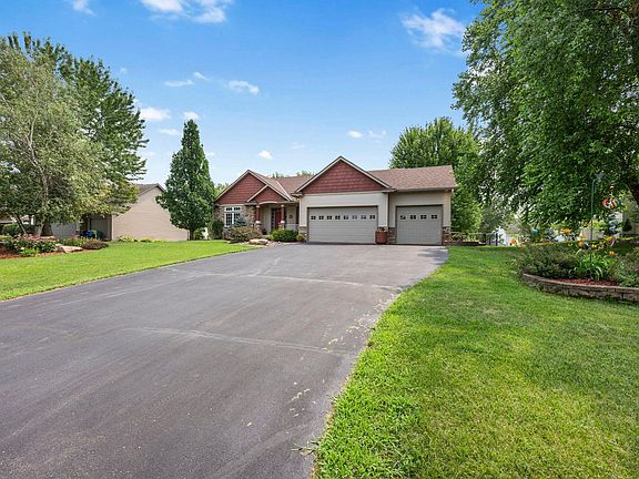 5th image of 19645 Camrose Way