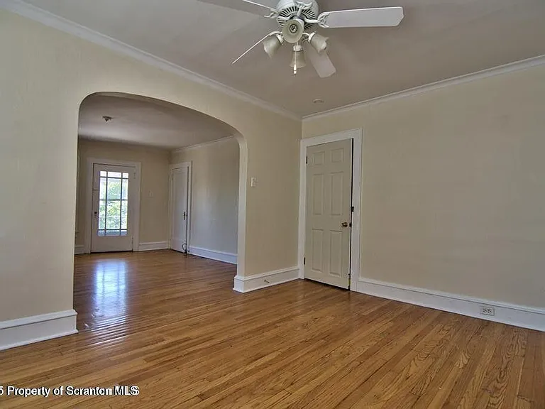 1515 Pine St — Photo 11