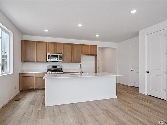 5th image of 4286 Graywood Drive