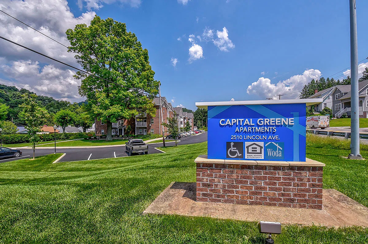 Capital Greene — Photo 1