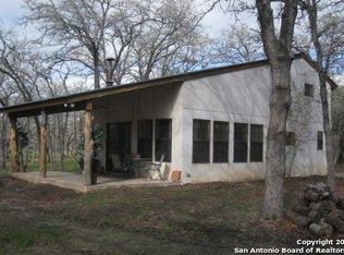 4836 County Road 434, Stockdale, TX 78160