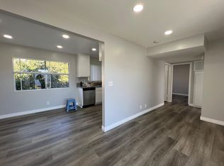 52 N Roosevelt Ave APT 5, Pasadena, CA 91107