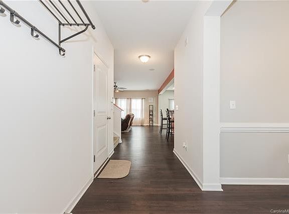 3rd image of 10322 Kempsford Dr