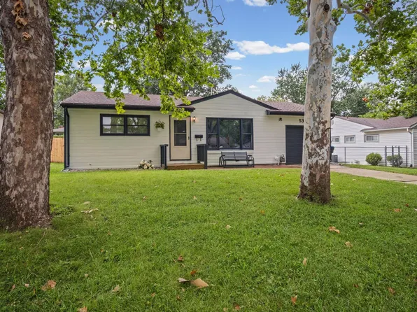 5325 SW 15th St, Topeka, KS 66604