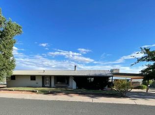 1210 W Greer Ave, Holbrook, AZ 86025