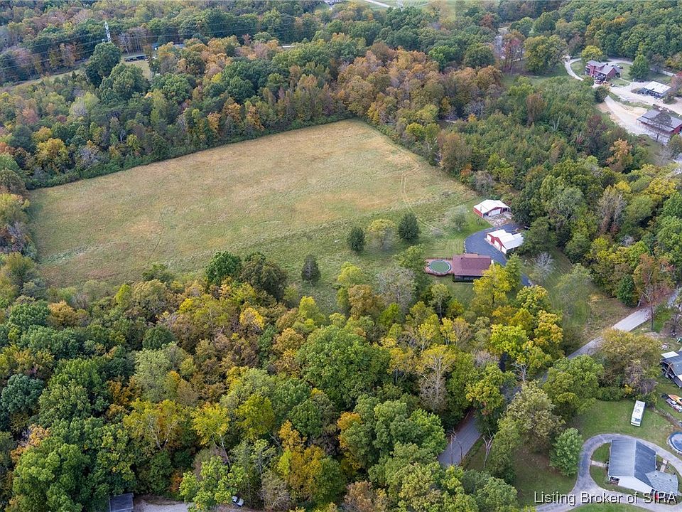 2nd image of 2190 Two Mile Lane