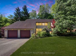 7 Thistle Ct, Tillsonburg, ON N4G 2S8