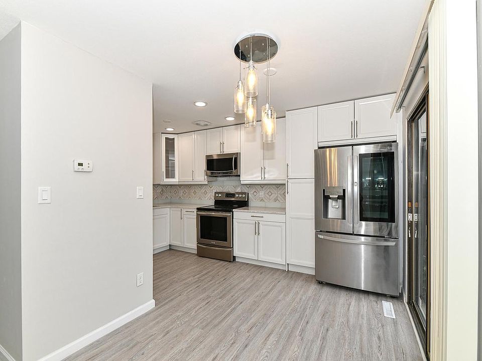 1st image of 1611 W Edgerton AVENUE #N