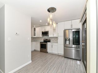 1611 W Edgerton Ave UNIT N, Milwaukee, WI 53221