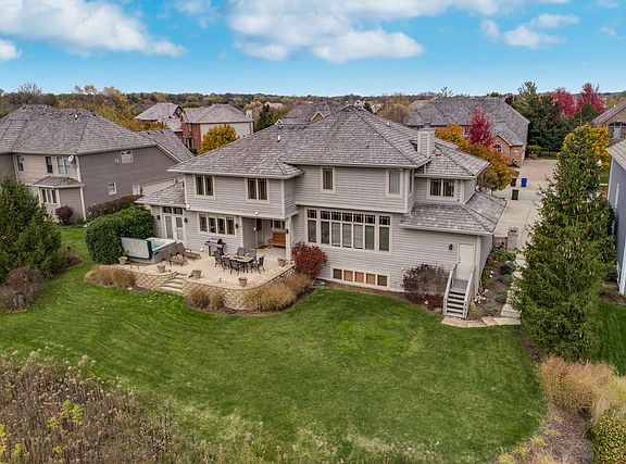 2nd image of 1241 Brookside Dr