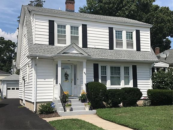 2nd image of 95 Shirley Blvd