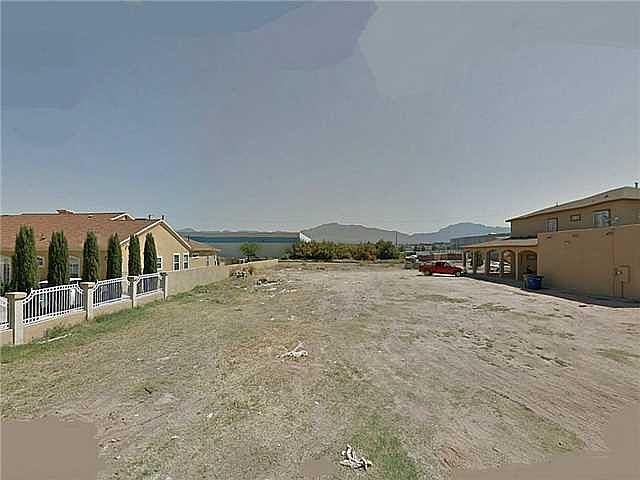 2nd image of 6038 Oleaster Dr
