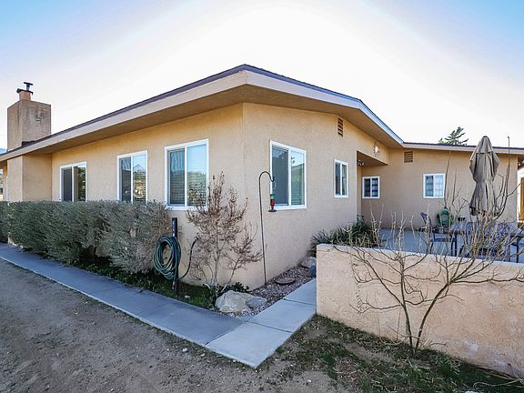 3rd image of 13357 E Avenue W11