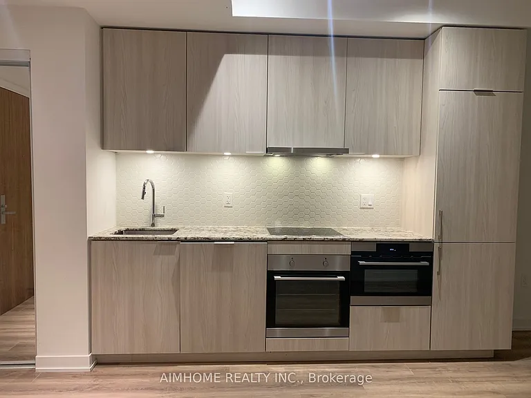 15 Queens Quay E #1603 — Photo 4