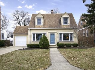 415 S Peck Ave, La Grange, IL 60525