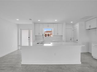 2804 7th St SW, Lehigh Acres, FL 33976