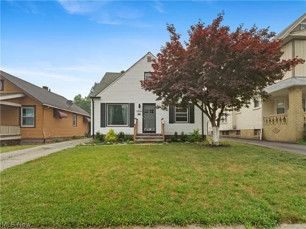 3713 E 153rd St, Cleveland, OH 44120