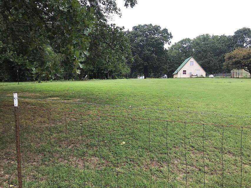 1st image of 27418 Farm Road 1090