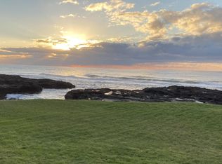 897 Ocean View Dr, Yachats, OR 97498